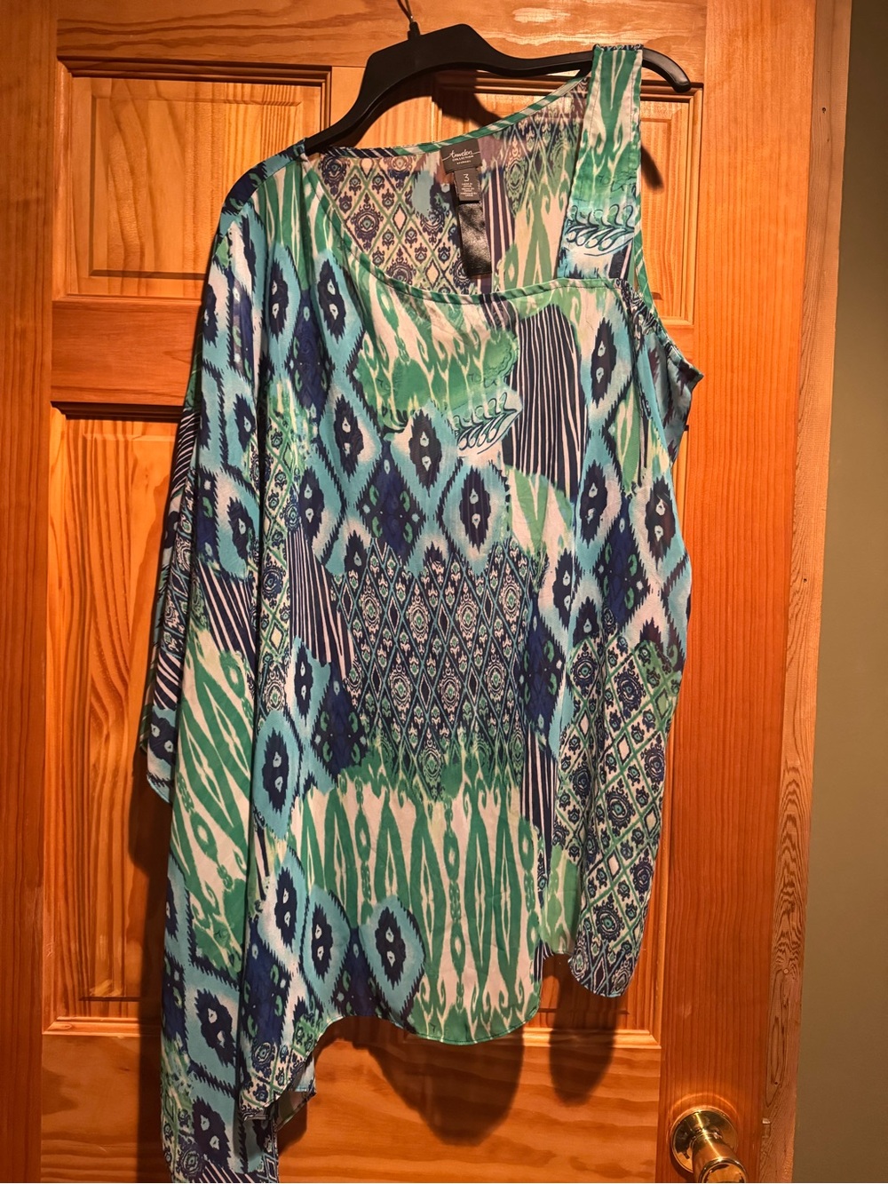 Chico’s Blue & Green One-Shoulder Women's Top Size 3/ Size 16